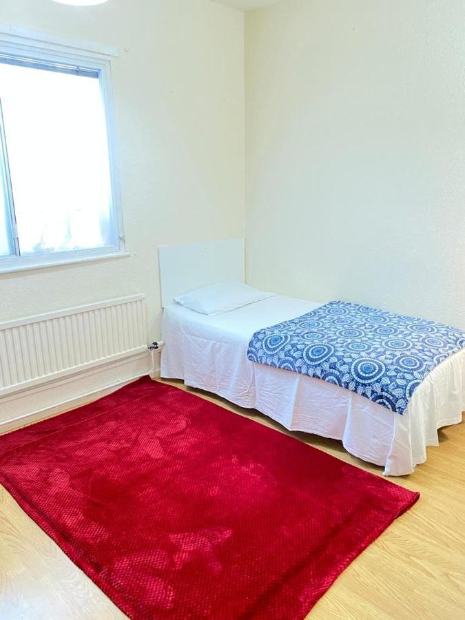 Single Room - Kings Cross, Female Only,, Guest Rooms 伦敦 外观 照片