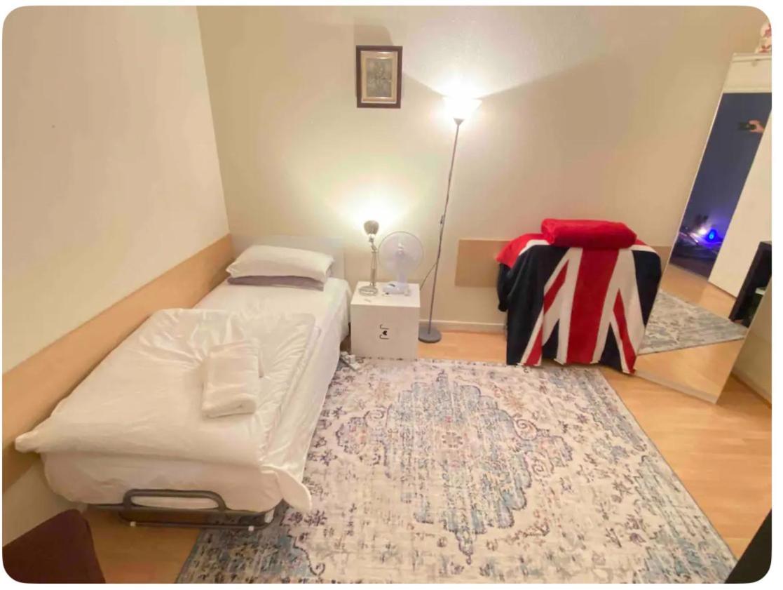 Single Room - Kings Cross, Female Only,, Guest Rooms 伦敦 外观 照片